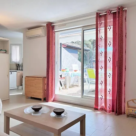 Appt Climatisé Avec Piscine, 6 Couchages, Proche Plage, 2 Terrasses, Parking – - Fr-1-251-551 Appartement *